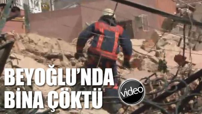 Beyoğlu&#039;nda bina çöktü