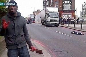 Londra&#039;da satırlı saldırı İslam&#039;a karşı işlendi 
