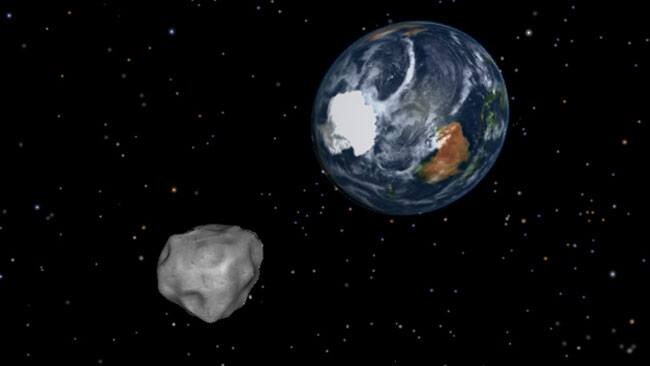 Dev astroid dünyanın yakınından geçti