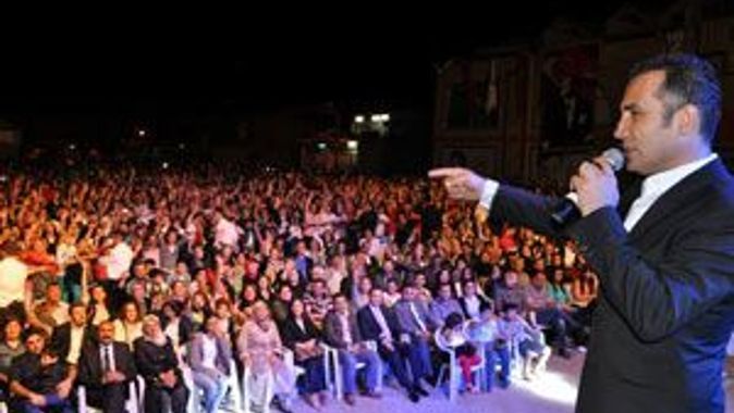 Ferhat Göçer&#039;in konseri Taksim olayları nedeniyle iptal oldu