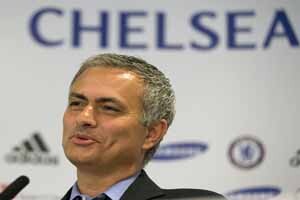 Mourinho Chelsea&#039;de ilk basın toplantısını yaptı
