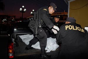 Guatemala&#039;da uyuşturucu kaçakçıları 8 polisi öldürdü