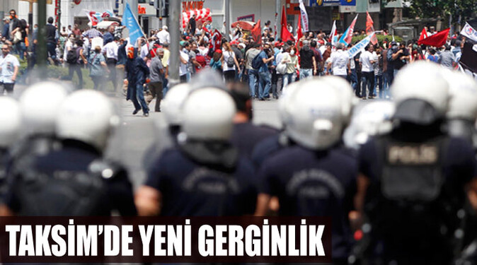 Taksim&#039;de toplanan gruba polisten yeni müdahale