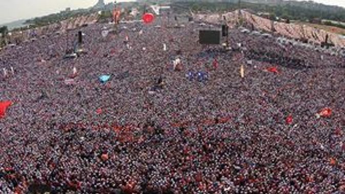 Erdoğan, Koç&#039;u işaret etti
