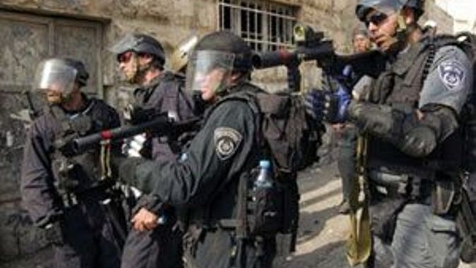 İsrail polisinden &#039;ırkçı&#039; operasyonu
