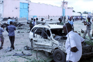 Somali&#039;de BM merkezine saldırı