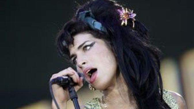  Amy Winehouse&#039;un ölüm sebebi &#039;bulimia&#039;