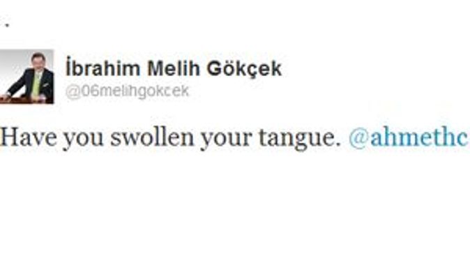 Gökçek, Ahmet Hakan&#039;a İngilizce yüklendi, twitter yıkıldı