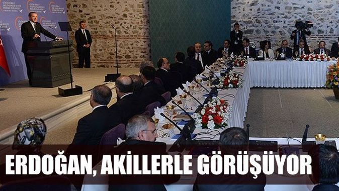 Başbakan Erdoğan, Akil İnsanlar Heyeti&#039;yle görüşüyor