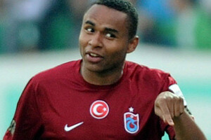 Jaja Trabzonspor&#039;a doğru