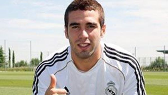 Real Madrid ilk transferini yaptı