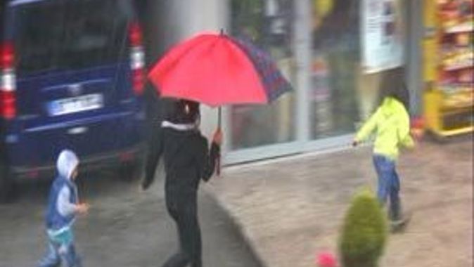 İstanbul&#039;da bugün de yağmur var