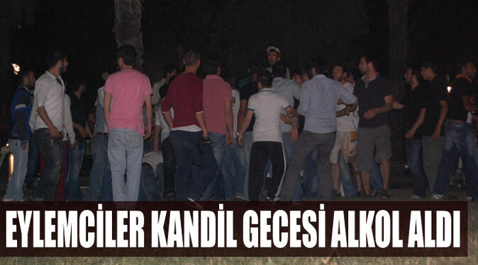 Gezi Parkı&#039;nda Kandil uyarılarına rağmen alkol tükettiler