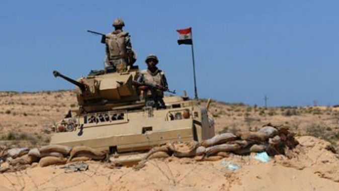 İsrail sınırında Mısır askerlerine baskın, 2 ölü 6 yaralı