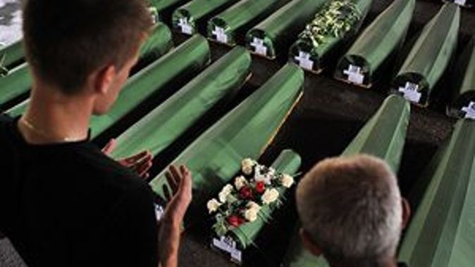 Srebrenitsa&#039;da katledilen bebeğe Fatima adı verildi