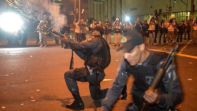 Brezilya&#039;da gösterilerin ardı arkası kesilmiyor