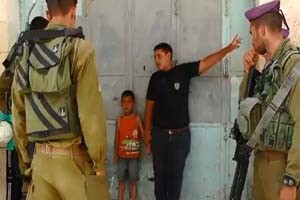 İsrail askeri 5 yaşındaki çocuğu gözaltına aldı