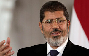 İşte Mursi&#039;ye yöneltilen suçlar
