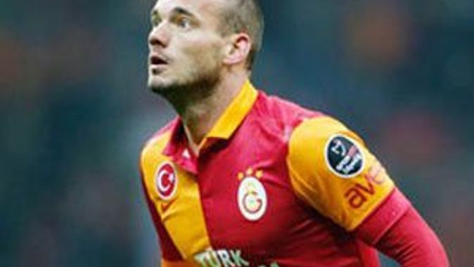 Sneijder&#039;den Burak açıklaması, &#039;Önemli olan takım başarısı&#039;