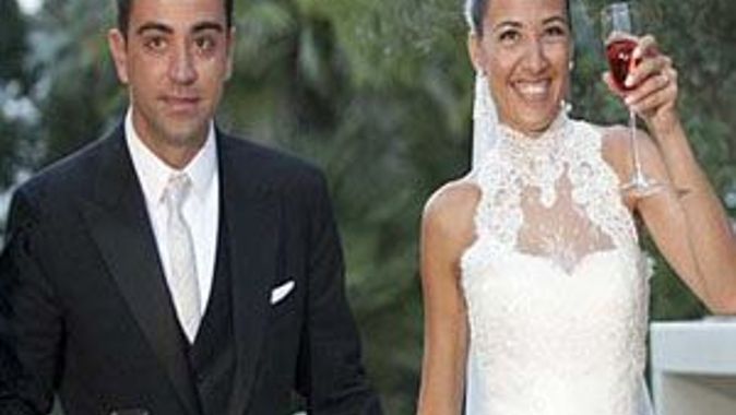 Barcelona&#039;nın yıldızı Xavi, evlendi