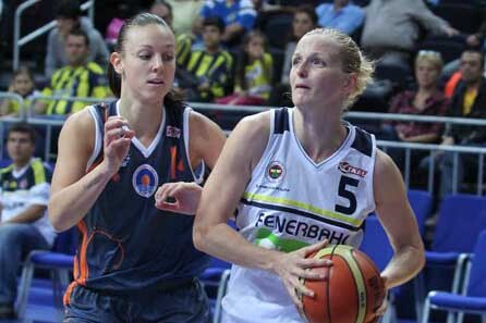 Galatasaray Kadın Basketbol Takımı, Esra Şencebe ile anlaştı