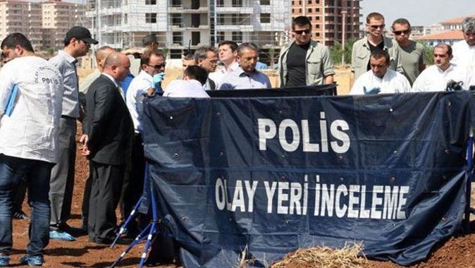 Diyarbakır&#039;da iki ceset bulundu