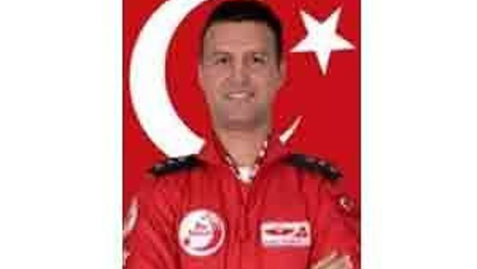Pilot Yüzbaşı Hıdıroğlu&#039;nun cenazesi Adli Tıp&#039;tan alındı