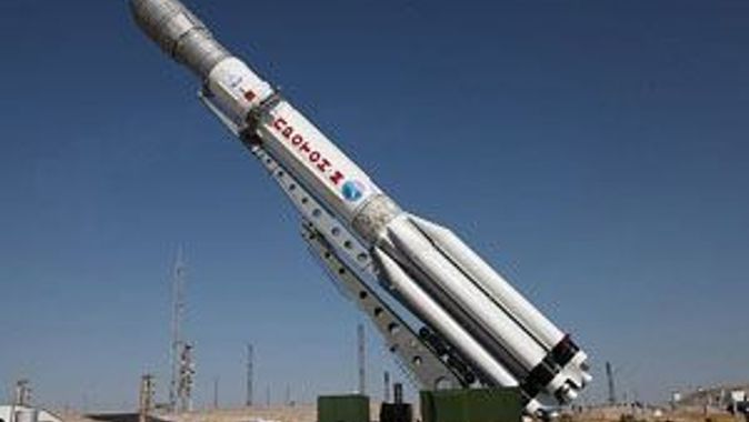 Rus uydularını taşıyan roket düştü