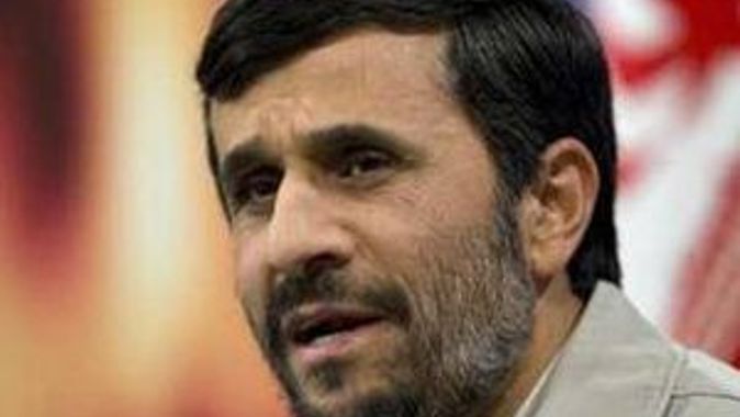 Ahmedinejad Irak&#039;ta