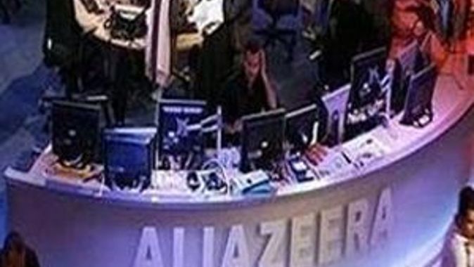 Ordu, El Cezire kanalını bastı, gazeteciler gözaltında