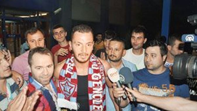 Film gibi transfer, Aykut Demir Trabzonspor&#039;da