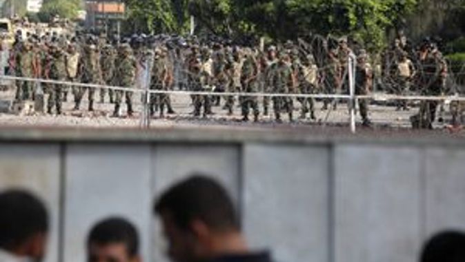 Tutuklanan 200 Mursi taraftarı serbest bırakıldı