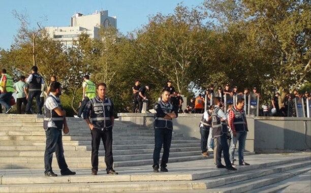 BDP Taksim&#039;e çıkma kararı aldı, Gezi Parkı kapatıldı