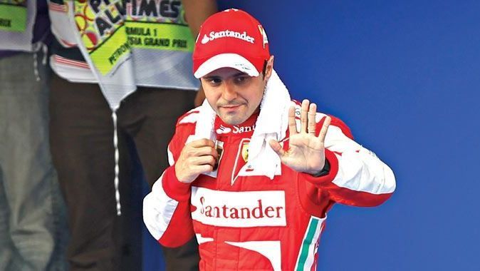 Ferrari açıklama yaptı, Massa bırakıyor Raikkonen geliyor