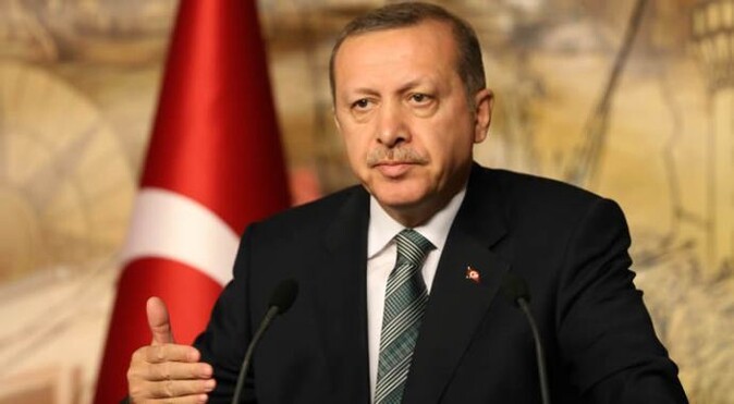 Başbakan Erdoğan &#039;Gençlere  darbe dönemlerini iyi anlatmak gerek&#039;