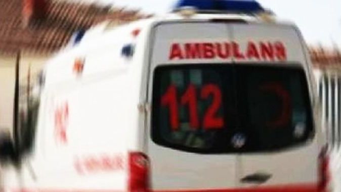 İran otobüsü devrildi, 2 ölü, 27 yaralı