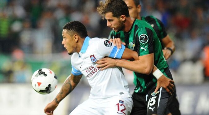 Akhisar&#039;dan Trabzonspor&#039;a 3 gol