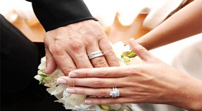 İngiltere&#039;de her 2 çocuktan biri evlilik dışı dünyaya geliyor