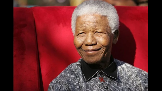 Baba Bush taburcu olan Mandela&#039;yı öldürdü