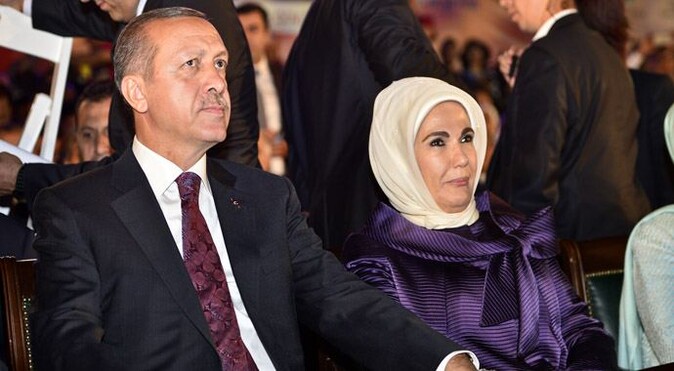 Başbakan Erdoğan, &#039;Biz bir aşık olduk pir aşık olduk&#039;