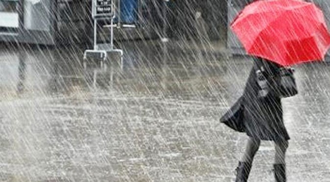 Meteoroloji&#039;den İstanbul için sağanak yağış uyarısı