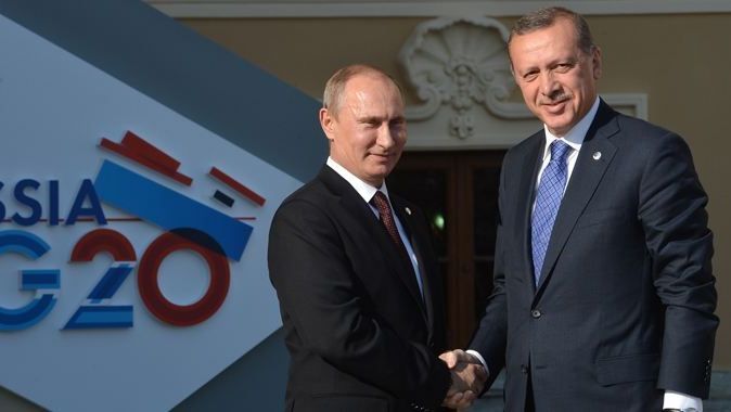 Başbakan Erdoğan&#039;ı Putin karşıladı