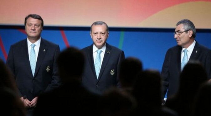 Başbakan Erdoğan&#039;dan sunum sonrası ilk yorum, &#039;Umutluyuz&#039;