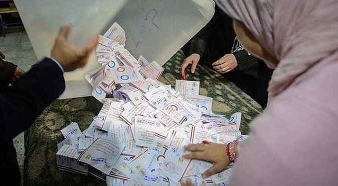 Mısır&#039;daki anayasa referandumu sona erdi