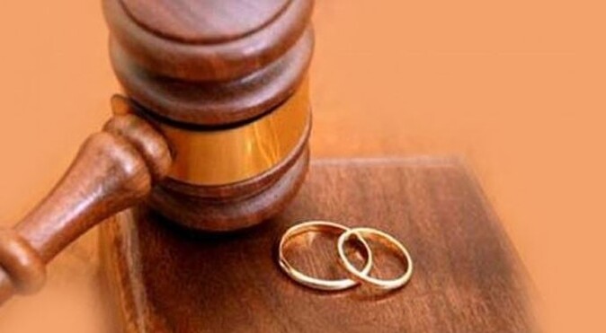 Eşinden boşanan 3 bin kadının maaşı kesildi
