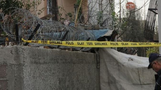 Bahçede esrarengiz kadın cesedi bulundu
