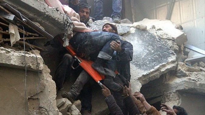 Halep&#039;te varil bombalı katliam: 8&#039;i çocuk 16 ölü