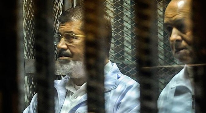 Mısır&#039;da kritik davanın duruşması başladı