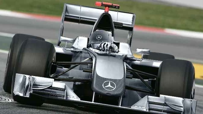 Formula 1 şampiyonu Mercedes