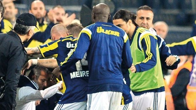 İsmail Kartal eleştirilere isyan etti: Ben Fenerbahçe&#039;nin evladıyım